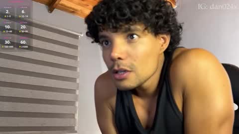 Daniel  online show from October 2025 11:10:02 PM