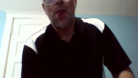 Snapshot of daniel_lbc chatting on November 2025 07:59:02 PM Daniel online show from November 2025 07:59:02 PM