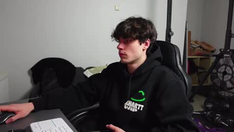 DANIEL SHAWN online show from January 2026 07:06:02 PM