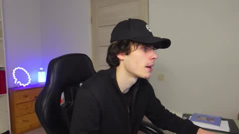 DANIEL SHAWN online show from February 2026 06:06:01 PM