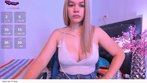 daniela online show from March 2026 12:53:01 PM