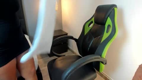 Snapshot of daniela_crozee_ chatting on October 2025 02:55:02 AM D A N I online show from October 2025 02:55:02 AM