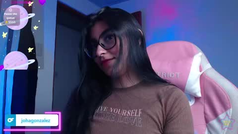 Snapshot of daniela_cute22 chatting on May 2026 03:55:01 AM DANIELA online show from May 2026 03:55:01 AM