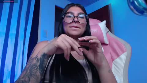 Snapshot of daniela_cute22 chatting on May 2026 03:01:02 AM DANIELA online show from May 2026 03:01:02 AM