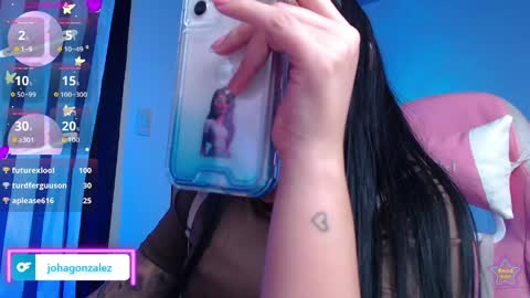 Snapshot of daniela_cute22 chatting on May 2026 02:53:02 AM DANIELA online show from May 2026 02:53:02 AM