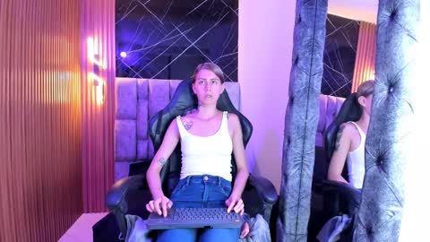 Daniela online show from December 2024 06:20:01 PM