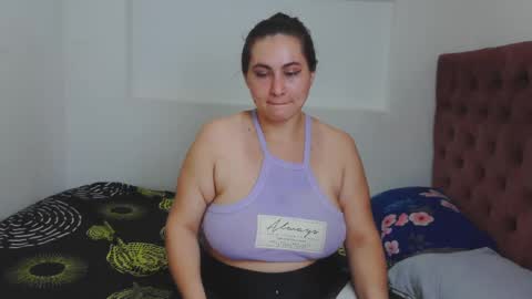 Snapshot of daniela_sexy34 chatting on February 2025 04:46:02 AM daniela_sexy34 online show from February 2025 04:46:02 AM