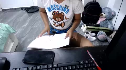 danielaa_foxx online show from June 2026 03:34:02 PM