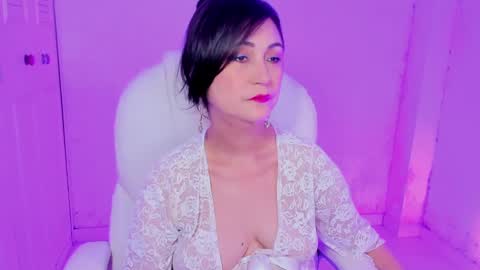 Snapshot of danielahot2 chatting on January 2025 04:47:01 AM Daniela online show from January 2025 04:47:01 AM