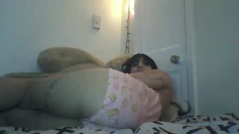 Snapshot of danielatrans662135 chatting on February 2025 12:39:01 AM DANIELA online show from February 2025 12:39:01 AM