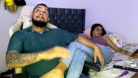 danielaw777 online show from October 2025 04:42:01 AM