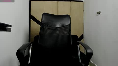 Snapshot of danielclarton chatting on February 2025 02:44:02 AM DANIEL online show from February 2025 02:44:02 AM
