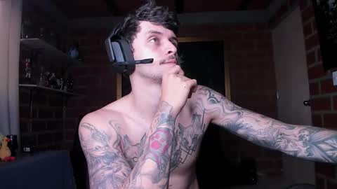 Daniele Bunny online show from November 2025 06:21:01 PM