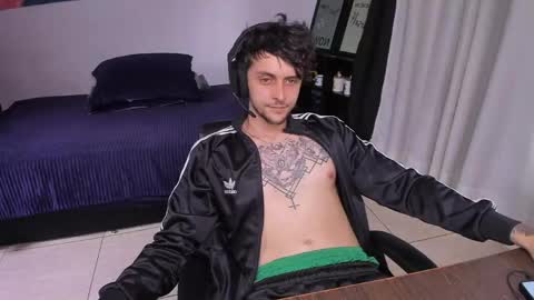 Daniele Bunny online show from April 2026 07:00:02 PM