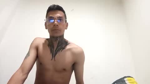 danielfuquen3 online show from February 2026 12:47:02 PM