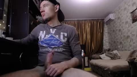 Snapshot of danielgraysoon chatting on November 2025 12:05:02 PM Daniel Grayson online show from November 2025 12:05:02 PM