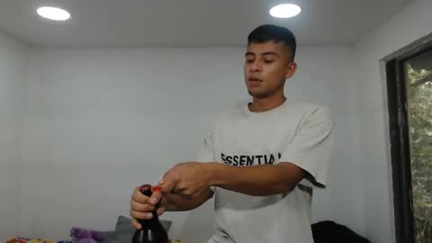 Snapshot of danielitopapii chatting on February 2025 09:11:02 PM danielitopapii online show from February 2025 09:11:02 PM