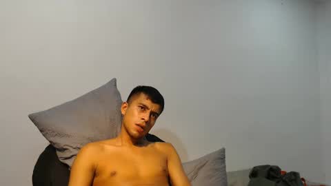 Snapshot of danielitopapii chatting on March 2025 07:03:01 AM danielitopapii online show from March 2025 07:03:01 AM