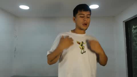 Snapshot of danielitopapii chatting on September 2025 12:21:02 PM danielitopapii online show from September 2025 12:21:02 PM