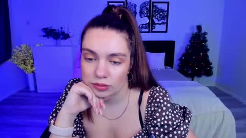 Daniella online show from January 2025 10:59:01 AM