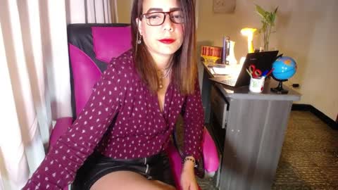 Angie online show from April 2026 04:04:02 PM