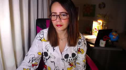 Angie online show from April 2026 04:04:02 PM