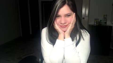 Snapshot of daniellerain chatting on February 2026 09:39:01 AM daniellerain online show from February 2026 09:39:01 AM