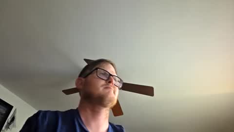 Snapshot of danielp_mod_cb chatting on February 2026 10:28:01 PM Daniel y. online show from February 2026 10:28:01 PM