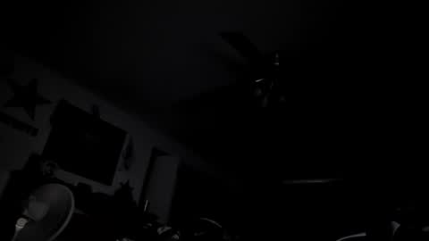 Snapshot of danielp_mod_cb chatting on February 2026 12:39:01 AM Daniel y. online show from February 2026 12:39:01 AM