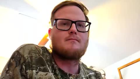 Snapshot of danielp_mod_cb chatting on March 2026 07:07:02 PM Daniel y. online show from March 2026 07:07:02 PM