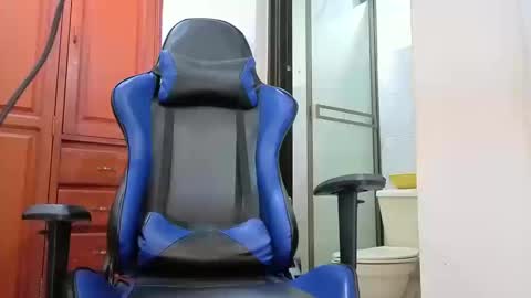 Snapshot of daniels6959 chatting on October 2025 10:11:01 PM JUAN online show from October 2025 10:11:01 PM