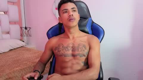 Snapshot of daniels6959 chatting on November 2025 06:02:01 PM JUAN online show from November 2025 06:02:01 PM