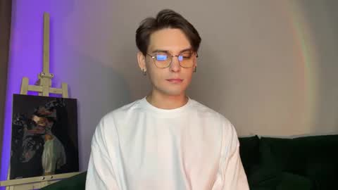 danieltuckerr online show from October 2025 11:24:02 PM