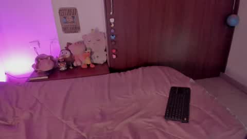 Snapshot of danii_boobs chatting on October 2025 06:46:02 AM danii_boobs online show from October 2025 06:46:02 AM