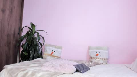 Daniela  online show from December 2024 06:16:01 PM