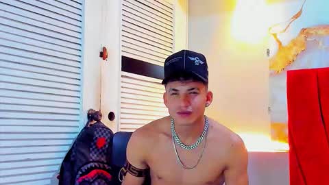 Snapshot of danii_scot chatting on October 2025 04:34:01 AM Dani online show from October 2025 04:34:01 AM