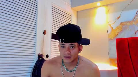 Snapshot of danii_scot chatting on October 2025 04:24:02 AM Dani online show from October 2025 04:24:02 AM