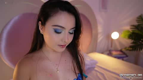 Snapshot of danii_xoxo chatting on January 2025 11:21:02 PM online show from January 2025 11:21:02 PM