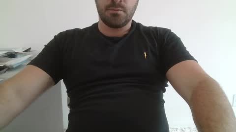 Snapshot of danioli614 chatting on October 2025 04:09:02 PM Dani Oli online show from October 2025 04:09:02 PM