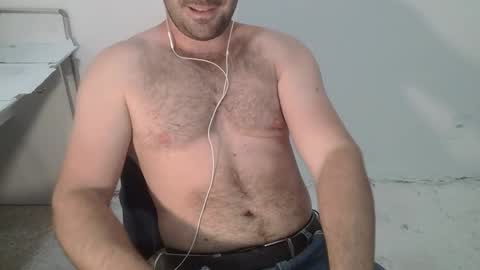 Snapshot of danioli614 chatting on November 2025 10:09:01 PM Dani Oli online show from November 2025 10:09:01 PM