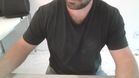 Snapshot of danioli614 chatting on November 2025 09:14:01 PM Dani Oli online show from November 2025 09:14:01 PM