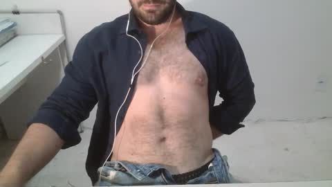 Snapshot of danioli614 chatting on November 2025 11:38:01 PM Dani Oli online show from November 2025 11:38:01 PM