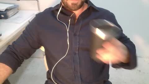 Snapshot of danioli614 chatting on December 2025 11:00:02 PM Dani Oli online show from December 2025 11:00:02 PM