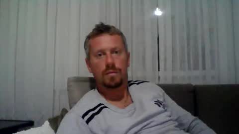 daniel online show from October 2025 02:01:02 AM