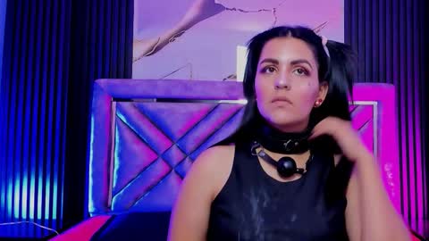 Dani whatson online show from October 2025 12:22:02 AM