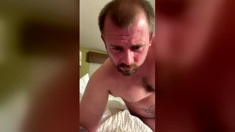 Snapshot of dank438 chatting on December 2025 04:17:01 AM dank438 online show from December 2025 04:17:01 AM