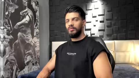 Snapshot of dann_saenz chatting on January 2025 12:30:01 AM Dann saenz online show from January 2025 12:30:01 AM