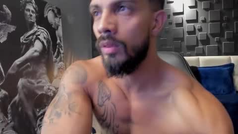 Snapshot of dann_saenz chatting on January 2025 02:36:01 AM Dann saenz online show from January 2025 02:36:01 AM