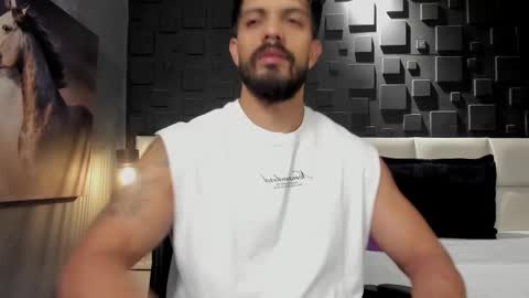 Snapshot of dann_saenz chatting on February 2025 08:13:02 PM Dann saenz online show from February 2025 08:13:02 PM