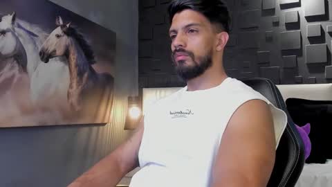 Snapshot of dann_saenz chatting on February 2025 02:17:02 AM Dann saenz online show from February 2025 02:17:02 AM